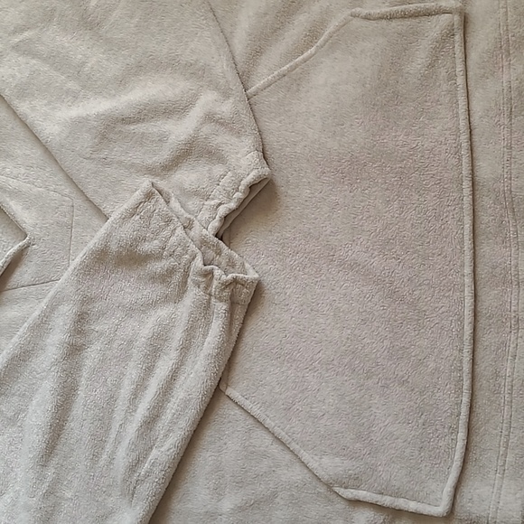 Vintage Tommy Hilfiger pullover - Picture 3 of 5